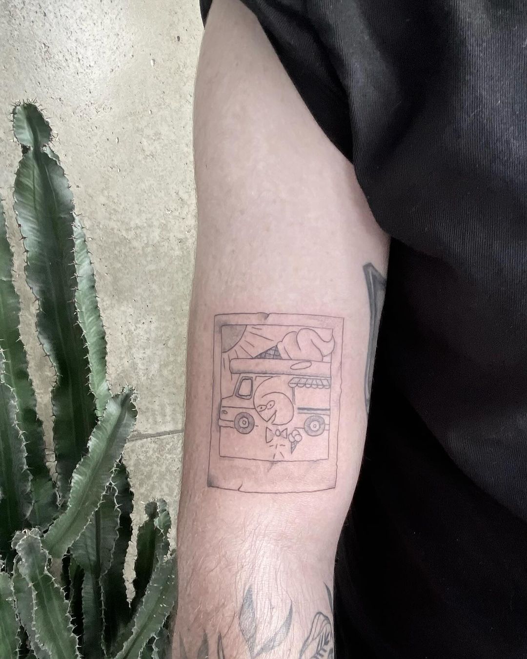 Tatouage par Laura 祝 Tattoo Montpellier