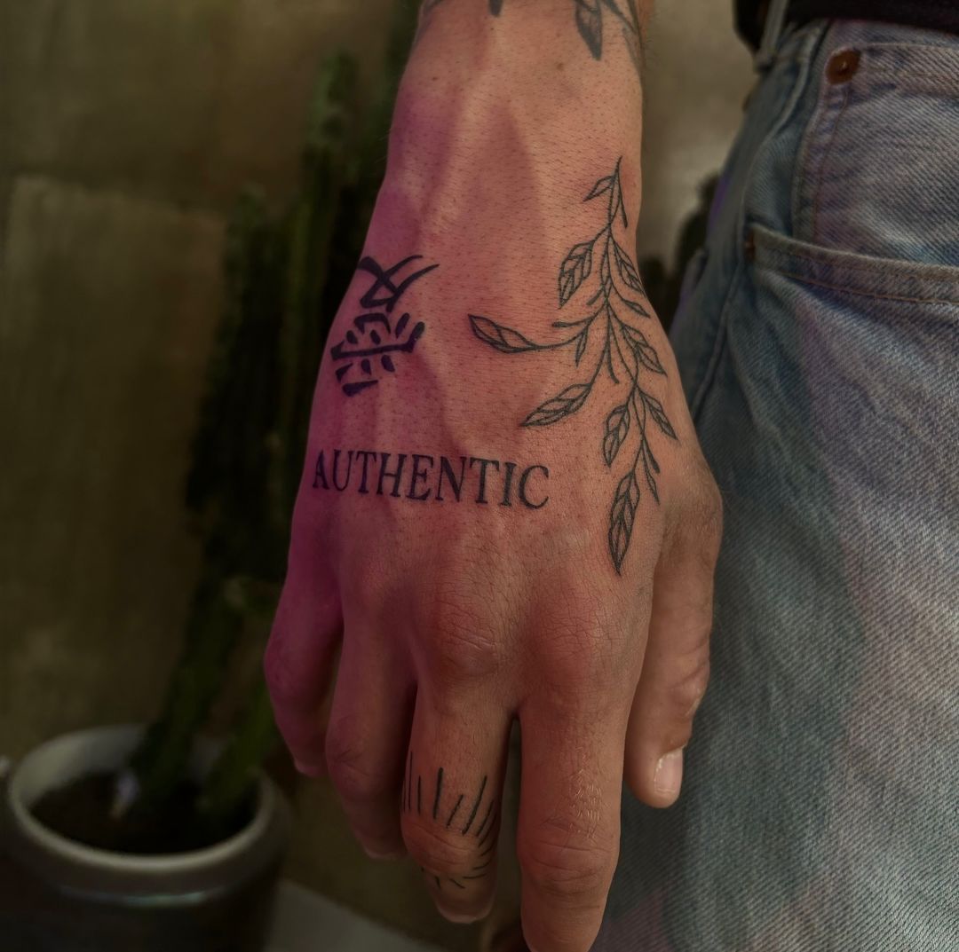 Tatouage par Emma Tattoo Montpellier