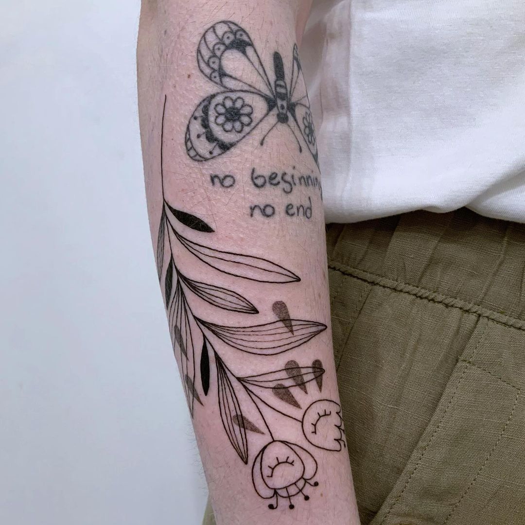 Tatouage par Violette Viette