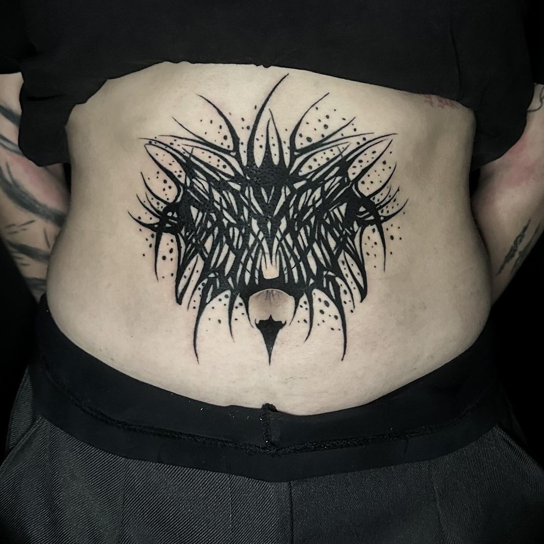 Tatouage par Tomi Ji