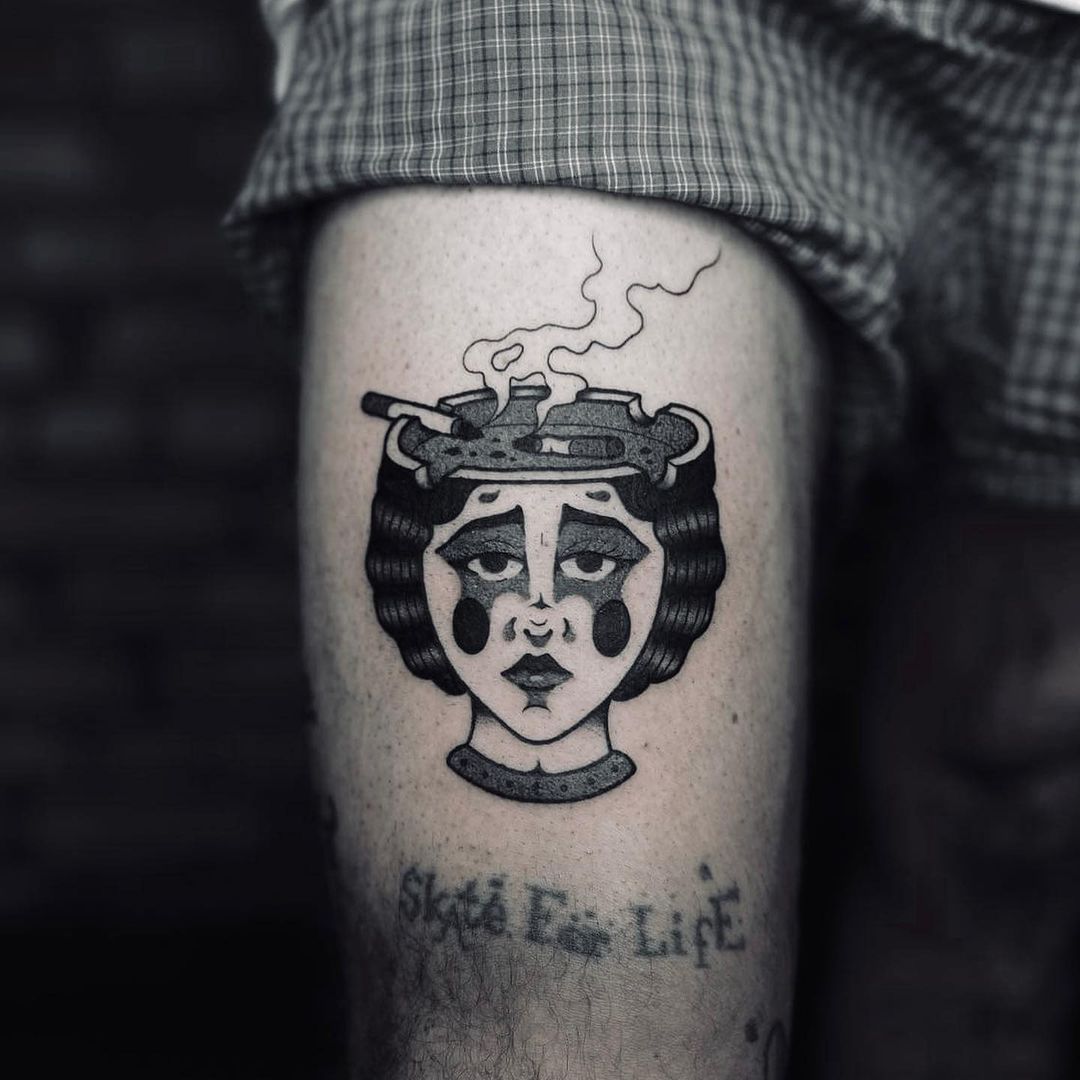 Tatouage par W I S H K I D