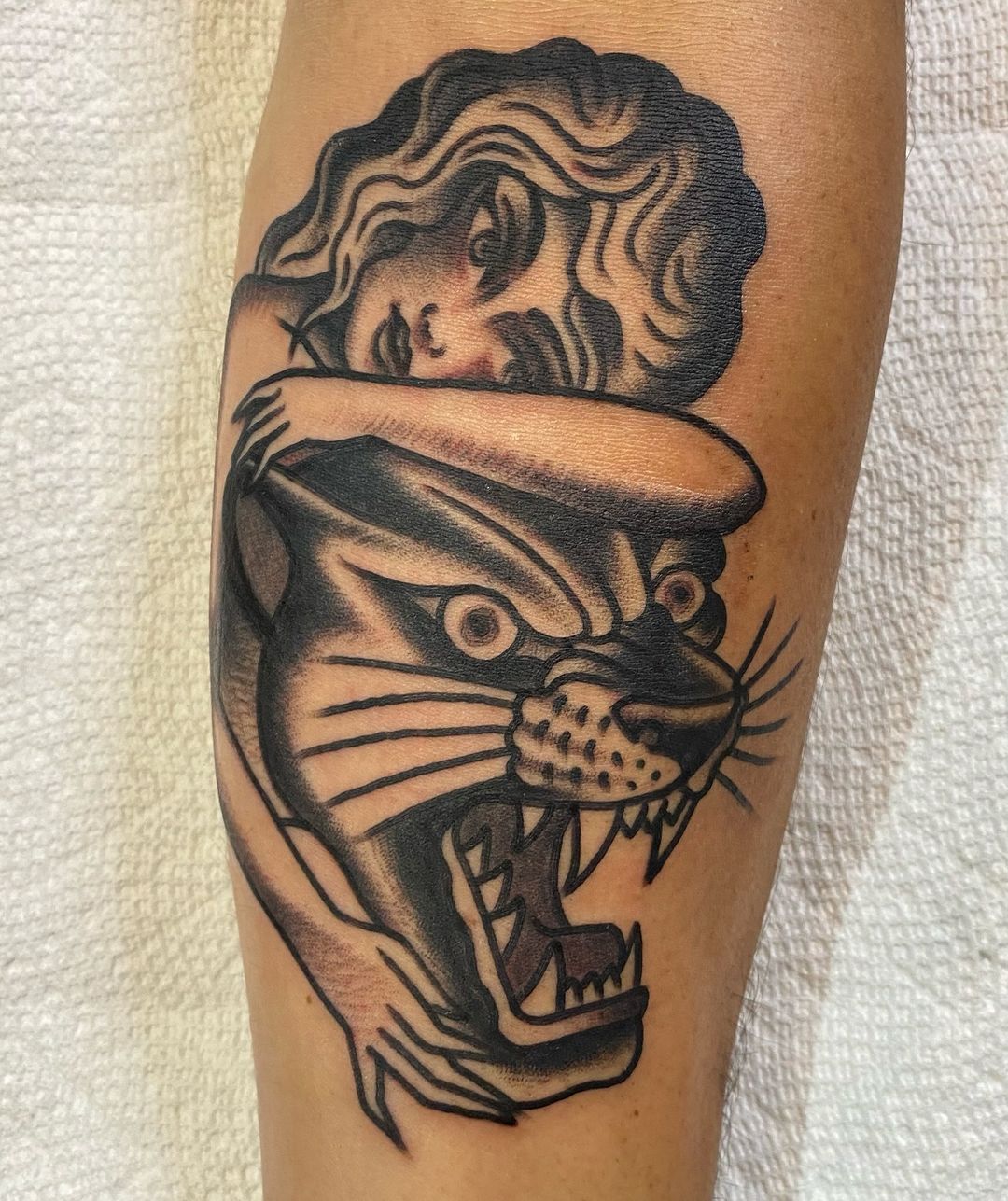Tatouage par James E. Haynes