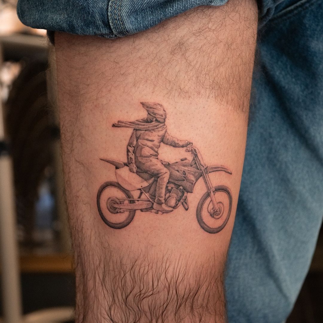 Tatouage par Greham Tattooist PARIS