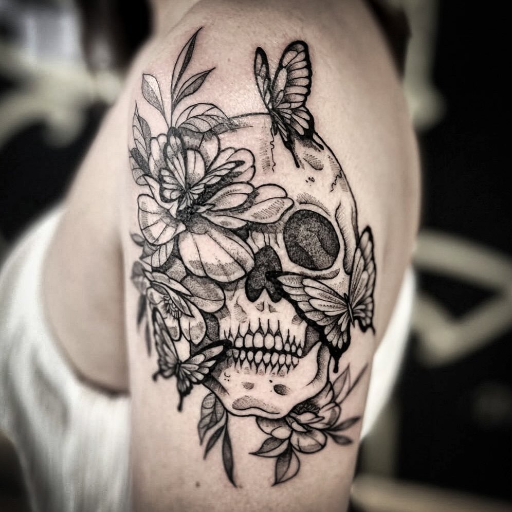 Portfolio de Goldenblack Tattooshop