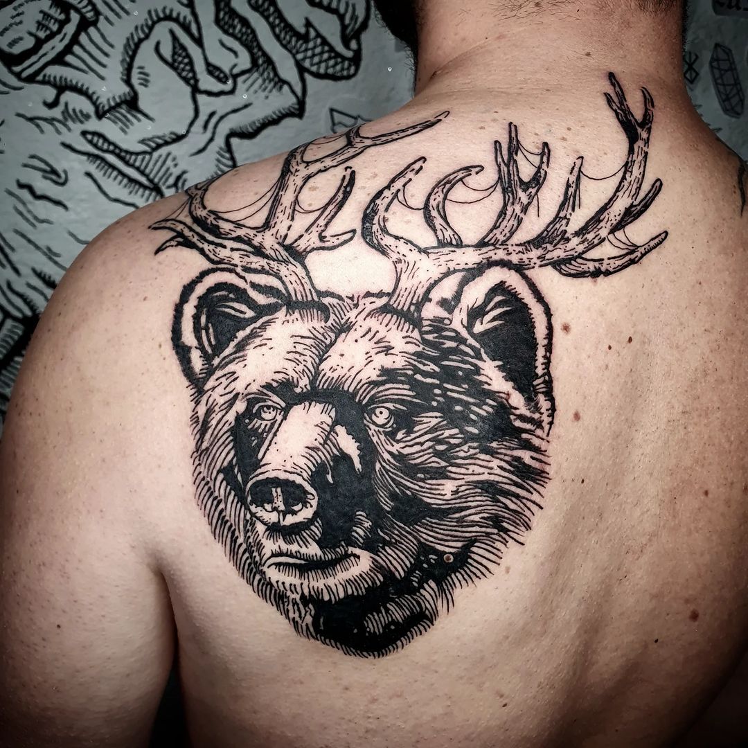 Tatouage par Quentin Sveol'nac