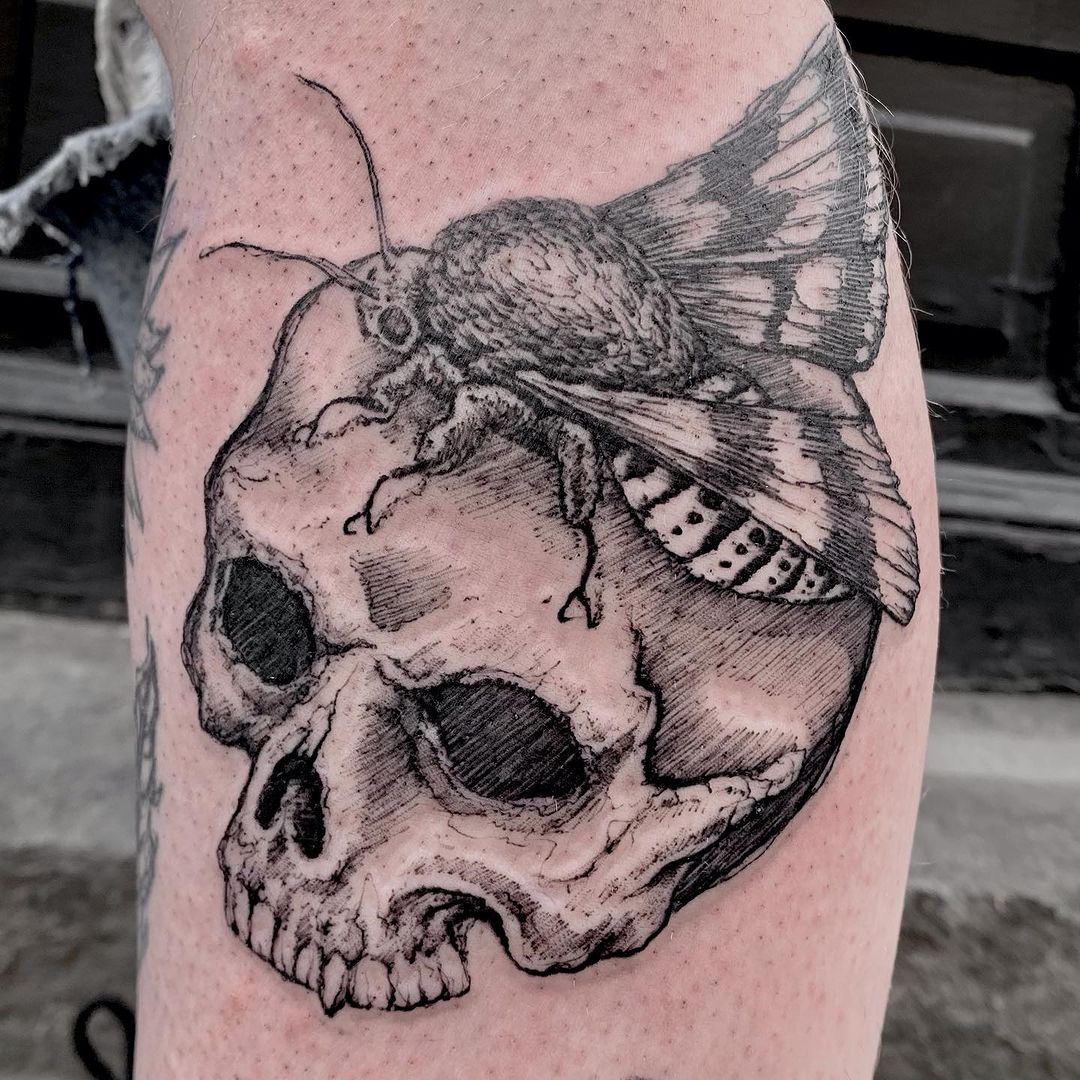 Tatouage par Gabb Est