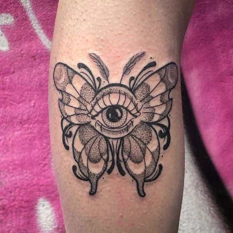 Tatouage par Mujy Mujy