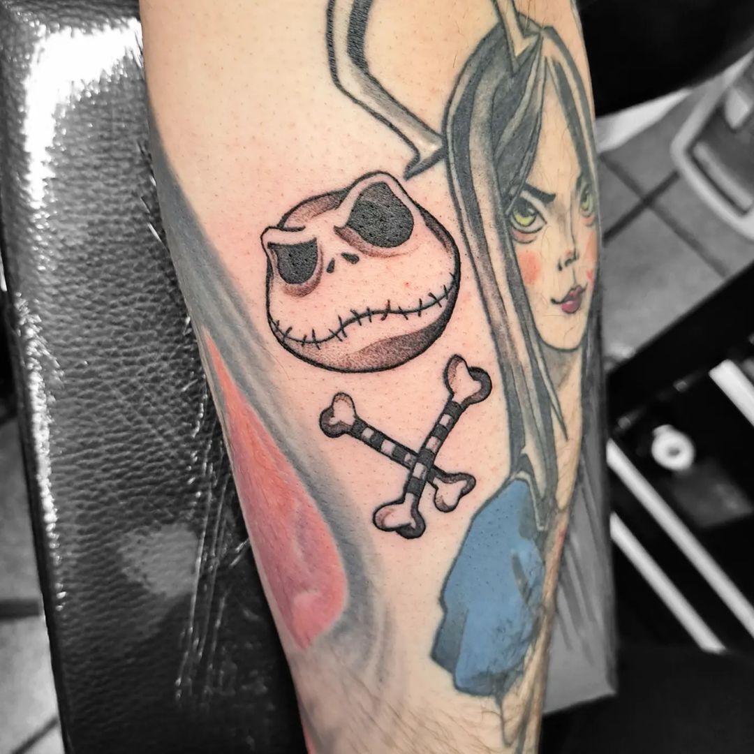Tatouage par Mel Ghybson