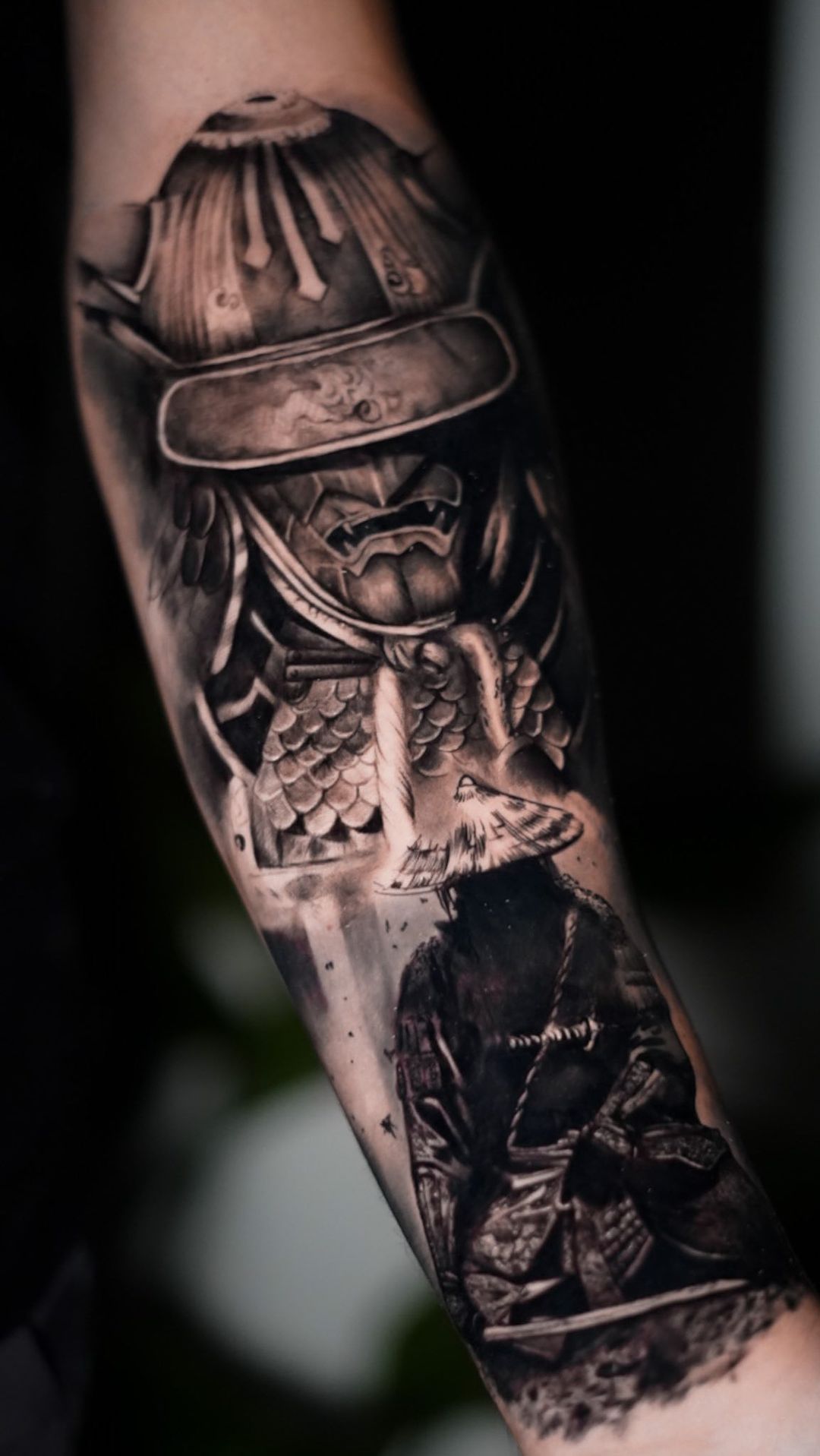 Portfolio de Fullblack Black Ornemental Realism Tattoo